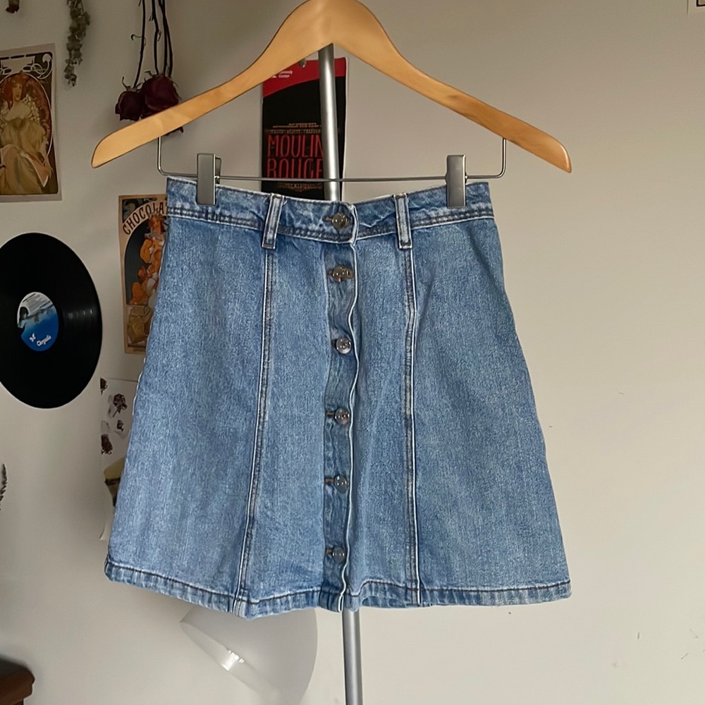 H&M Button Denim Mini skirt Size 2